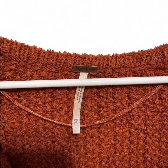 Free People Coco V-Neck Sweater - Warm Rust- XS - Picture 2 of 8